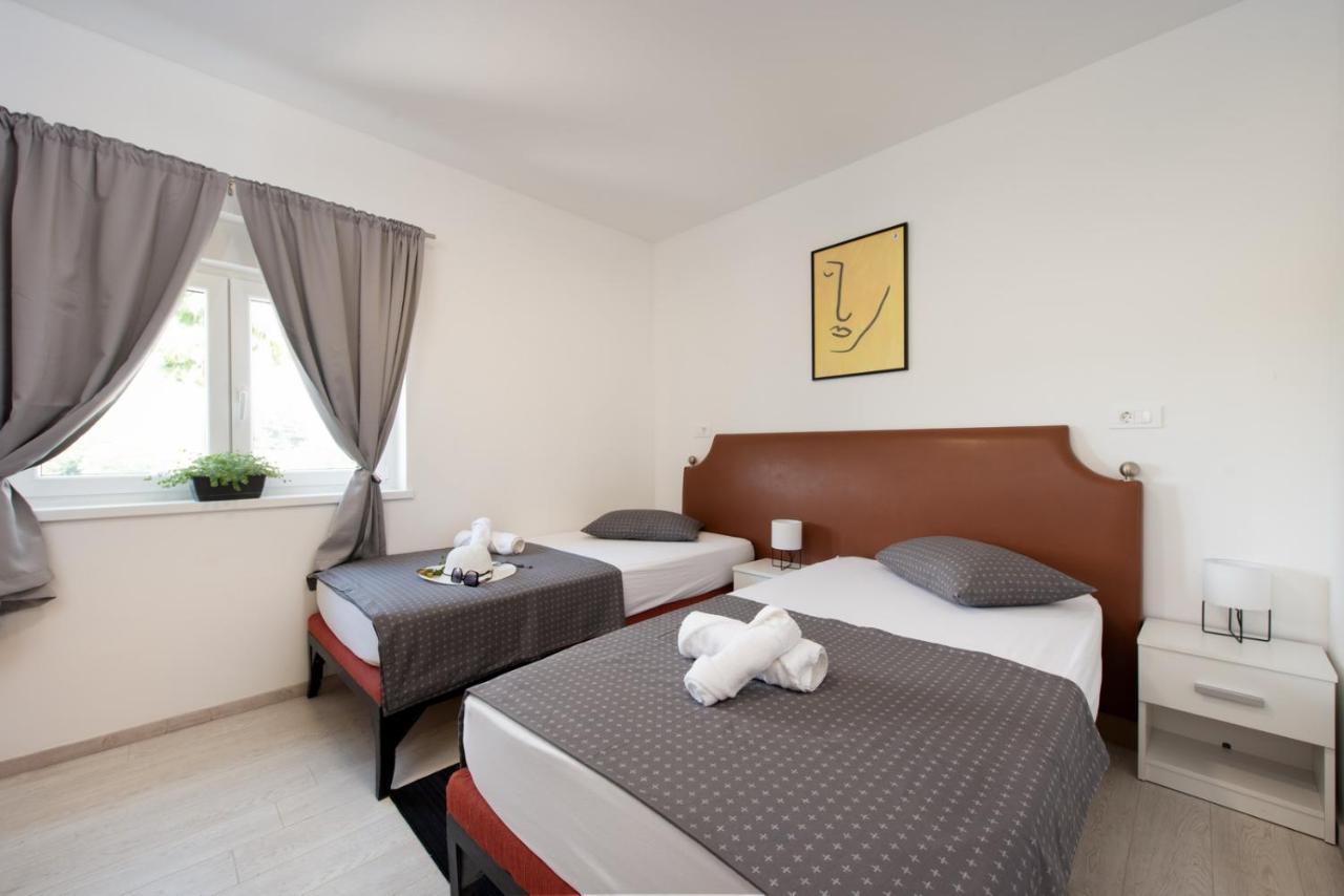 Hotel Potpican Экстерьер фото