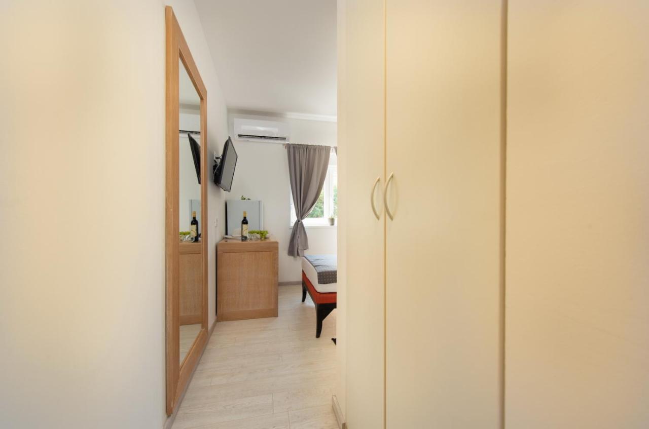 Hotel Potpican Экстерьер фото